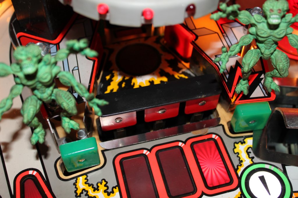 attack_from_mars_bally_pinball23.jpg