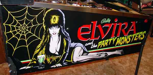 ELVIRA & THE PARTY MONSTERS - Pinball Image