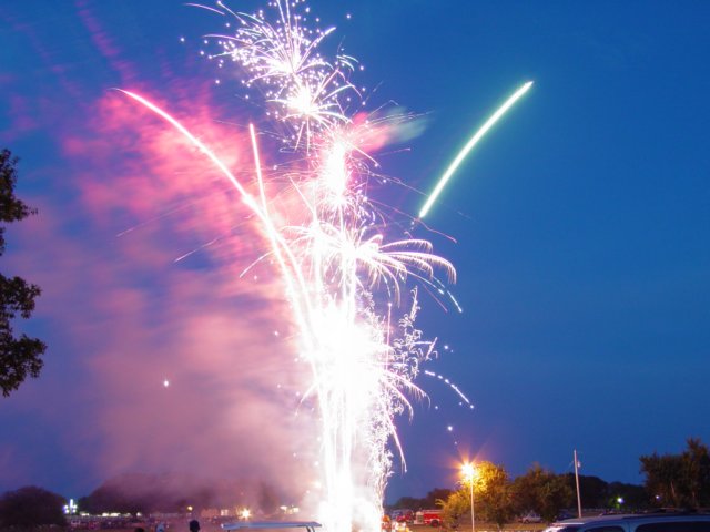 tioga_texas_fireworks_200625.jpg