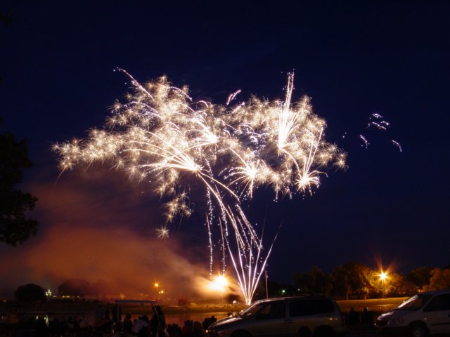 tioga_texas_fireworks_200661.jpg