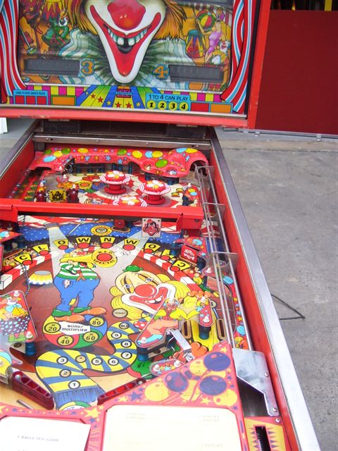 Clown Pinball By Zaccaria of 1985 - Photo
